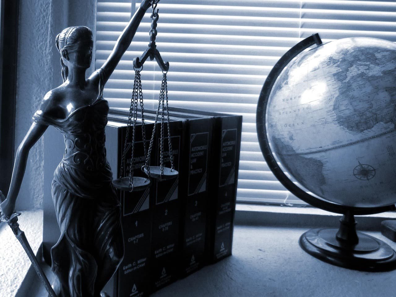 Asesoría jurídica inmobiliaria profesional